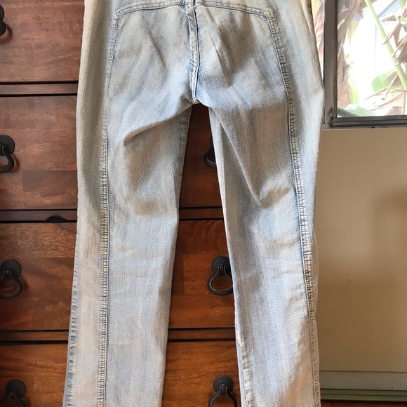 Jeans - Picture 2 of 4